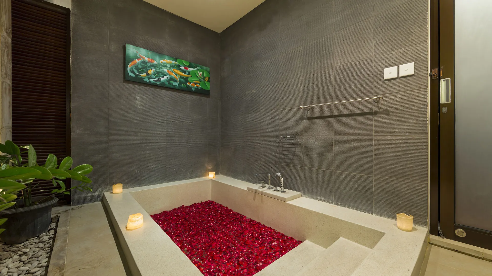 Villa Puteri スミニャック インドネシア